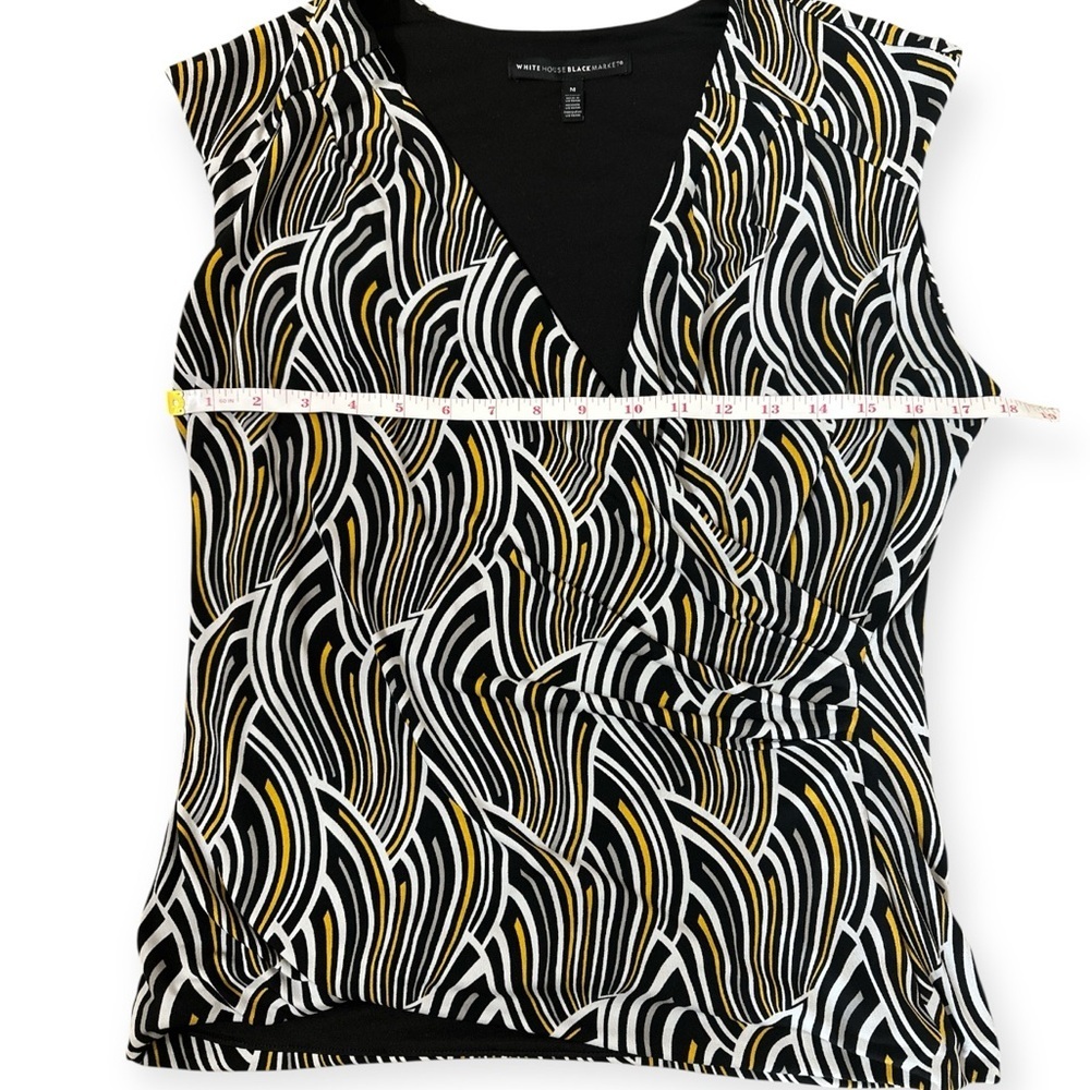 White House Black Market Surplice Top Size Medium - Picture 5 of 8